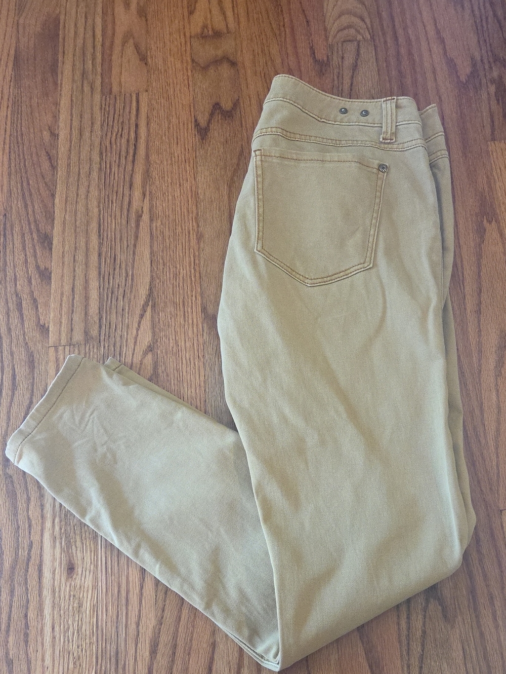 CAbi Taper Jeans in Tan Size: 6